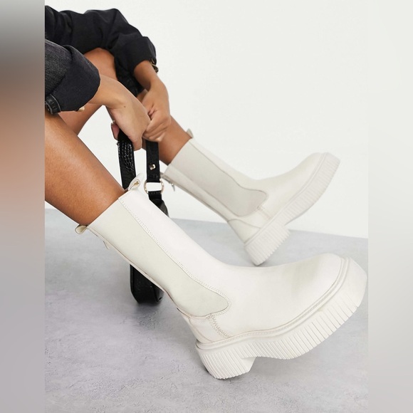 ASRA Connie calf length chelsea boots in cream leather - Picture 1 of 10